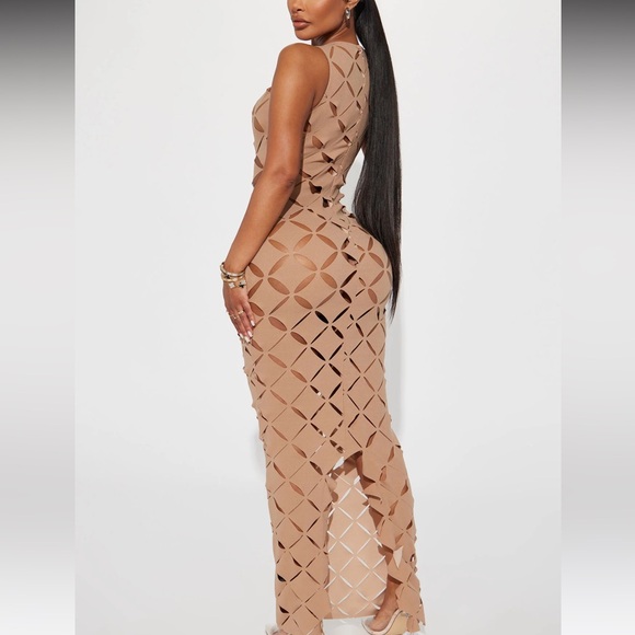 Cut out maxi dress - Picture 2 of 2